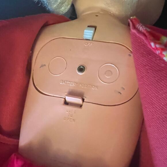 Mattel Baby First Step Doll VTG 1964 Blonde Original Outfit Skates not working - Picture 8 of 12